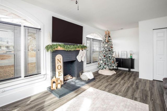 821 Fisher Ferry Street, Thomasville, NC 27360