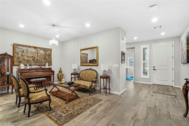 8610 Hallcrest Court, Las Vegas, NV 89139