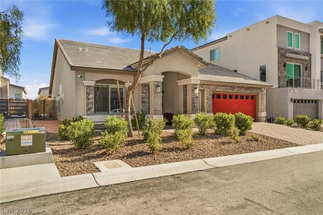 8610 Hallcrest Court, Las Vegas, NV 89139