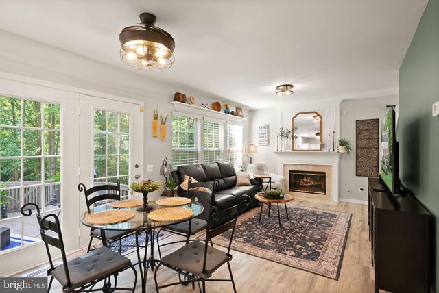14879 BUTTONWOOD CT, Woodbridge, VA 22193