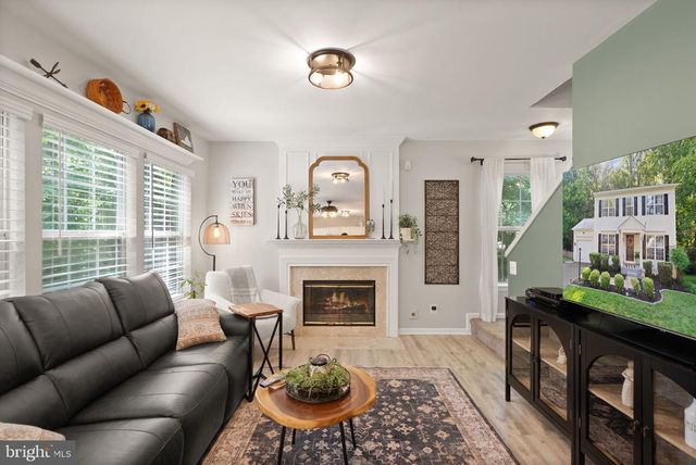 14879 BUTTONWOOD CT, Woodbridge, VA 22193