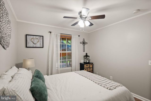 14879 BUTTONWOOD CT, Woodbridge, VA 22193