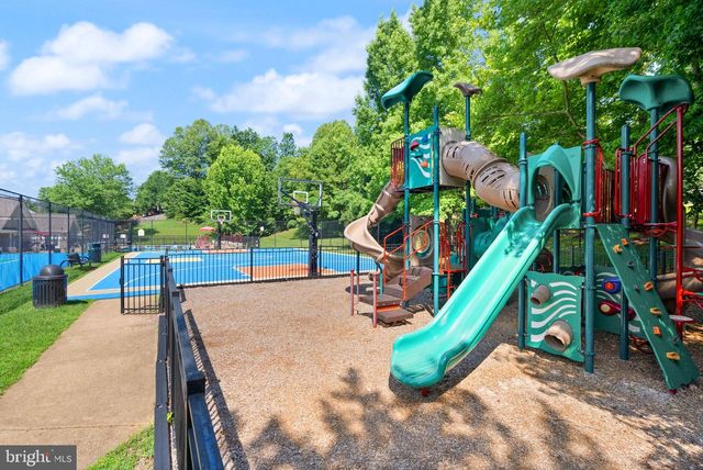 14879 BUTTONWOOD CT, Woodbridge, VA 22193