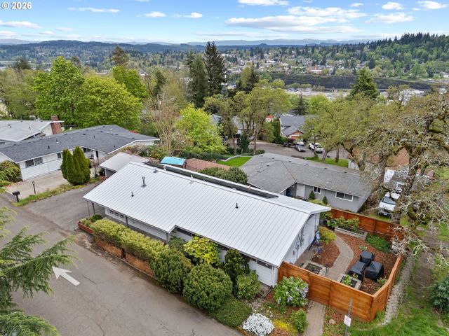 4711 FALLS VIEW Ave, West Linn, OR 97068