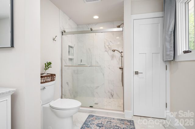 1048 Jenkins Valley Road, Alexander, NC 28701