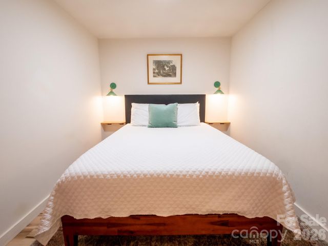 1048 Jenkins Valley Road, Alexander, NC 28701