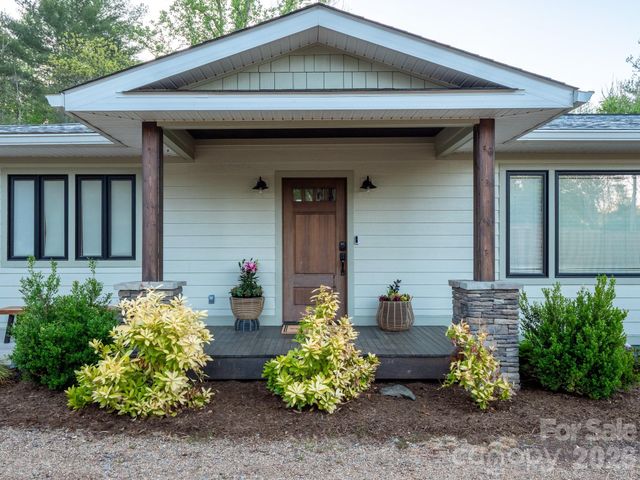 1048 Jenkins Valley Road, Alexander, NC 28701