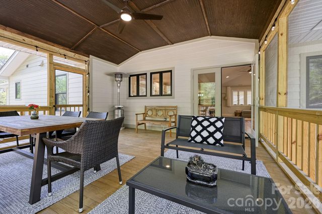 1048 Jenkins Valley Road, Alexander, NC 28701