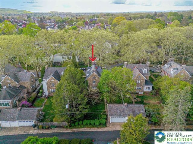 1716 Sycamore Street, Bethlehem City, PA 18017