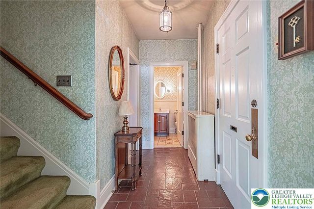 1716 Sycamore Street, Bethlehem City, PA 18017