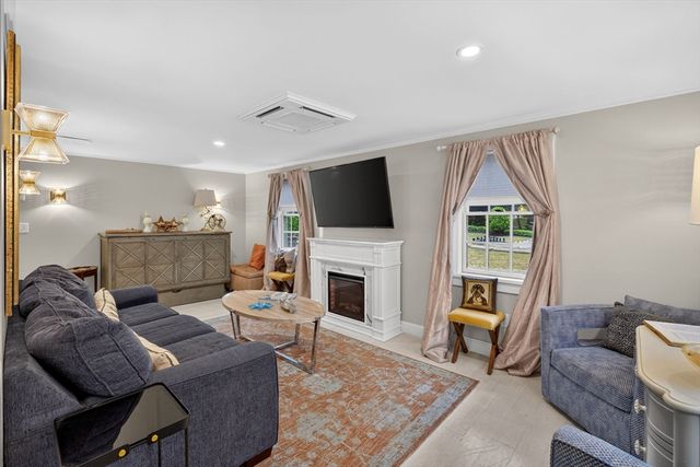 215 Route 6a, Dennis, MA 02638