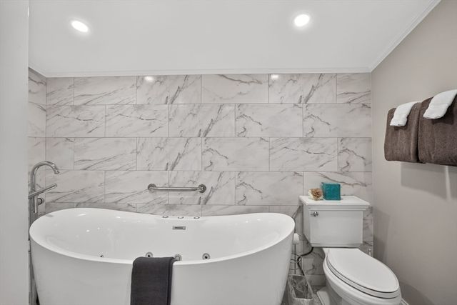 215 Route 6a, Dennis, MA 02638
