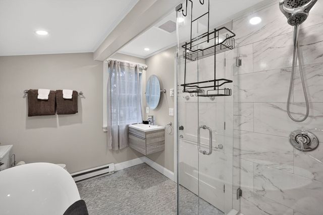 215 Route 6a, Dennis, MA 02638
