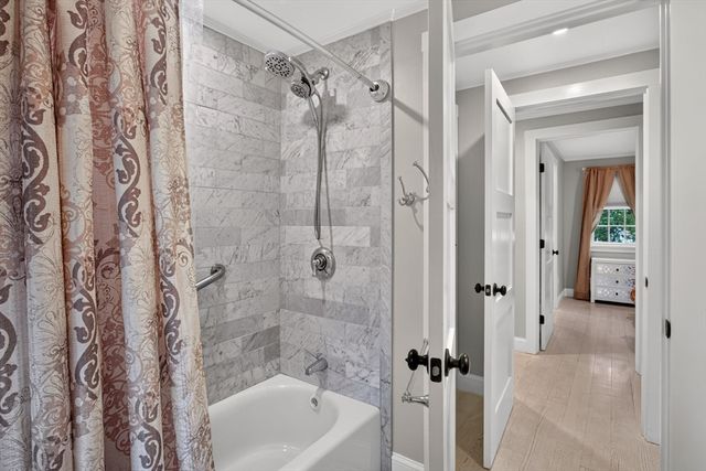 215 Route 6a, Dennis, MA 02638