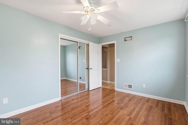 22 PENNWICK DR, Lititz, PA 17543