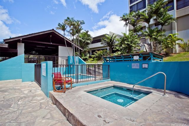 98-402 Koauka Loop 605, Aiea, HI 96701