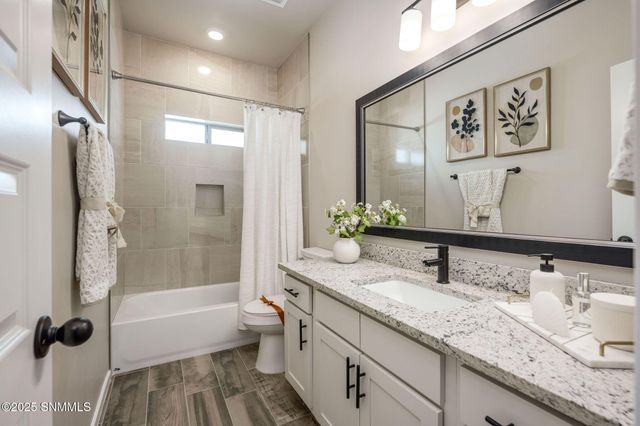 7557 Clarion Way, Las Cruces, NM 88012