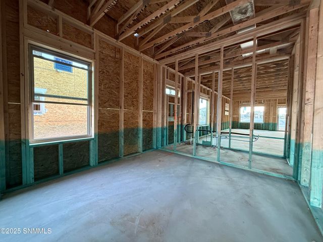 7557 Clarion Way, Las Cruces, NM 88012