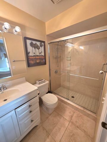 311 Waterside Drive 9c, Hypoluxo, FL 33462