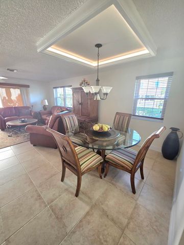 311 Waterside Drive 9c, Hypoluxo, FL 33462