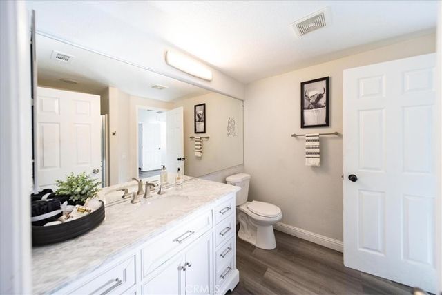 2812 Via Mazatlan, Corona, CA 92882