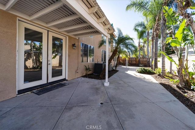 2812 Via Mazatlan, Corona, CA 92882