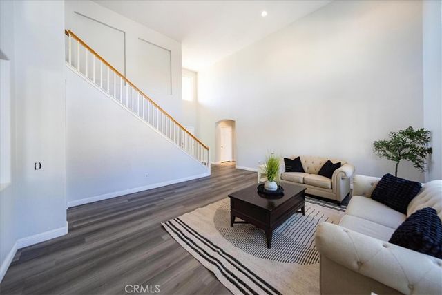 2812 Via Mazatlan, Corona, CA 92882