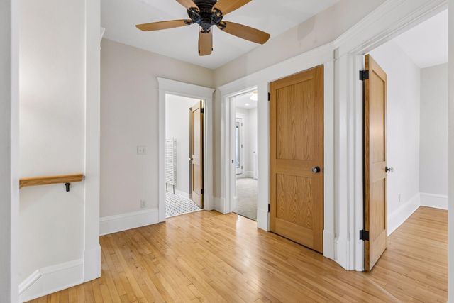 2027 Emerson Avenue S, Minneapolis, MN 55405