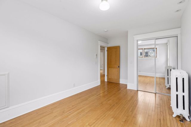 2027 Emerson Avenue S, Minneapolis, MN 55405