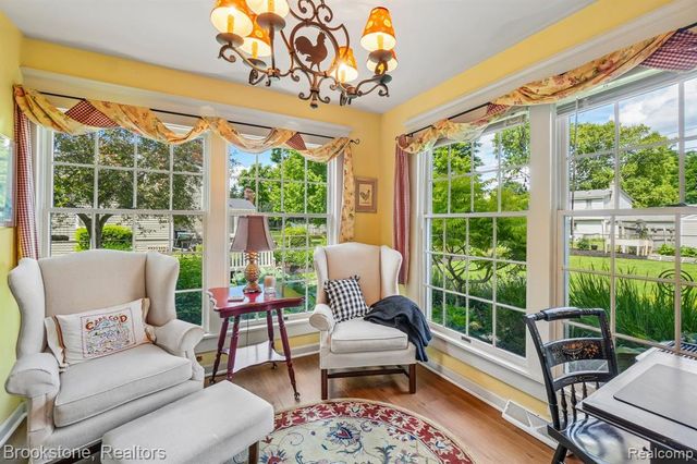 2668 Caterham Drive, Waterford, MI 48329