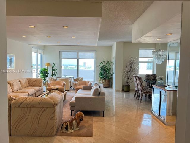1865 S Ocean Drive 21A, Hallandale Beach, FL 33009
