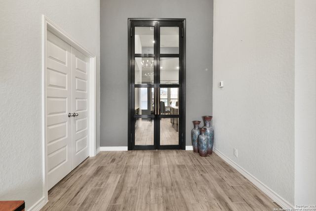 12424 Upton Park, San Antonio, TX 78253