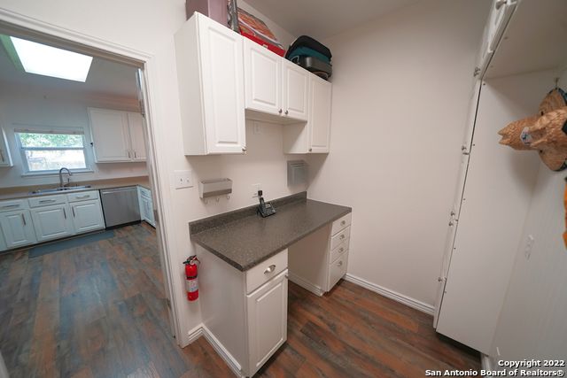 136 Earhart Ln, Cibolo, TX 78108