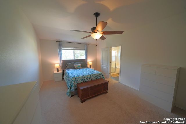 136 Earhart Ln, Cibolo, TX 78108