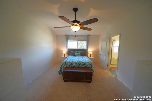 136 Earhart Ln, Cibolo, TX 78108
