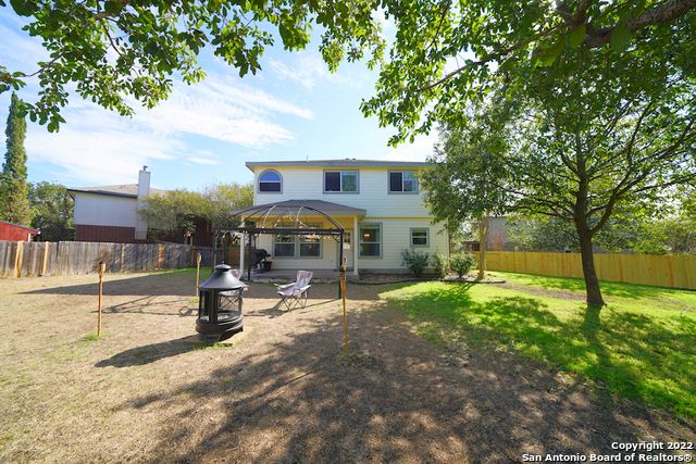 136 Earhart Ln, Cibolo, TX 78108