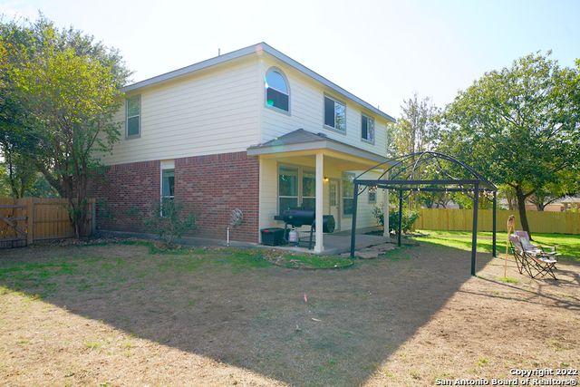 136 Earhart Ln, Cibolo, TX 78108