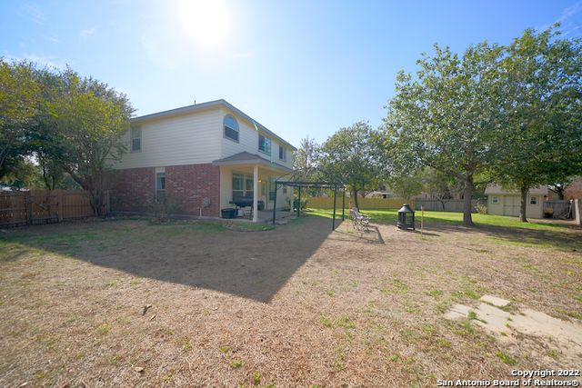 136 Earhart Ln, Cibolo, TX 78108