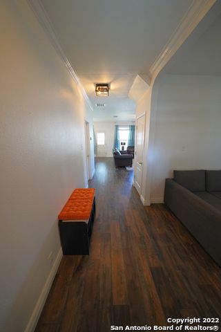 136 Earhart Ln, Cibolo, TX 78108