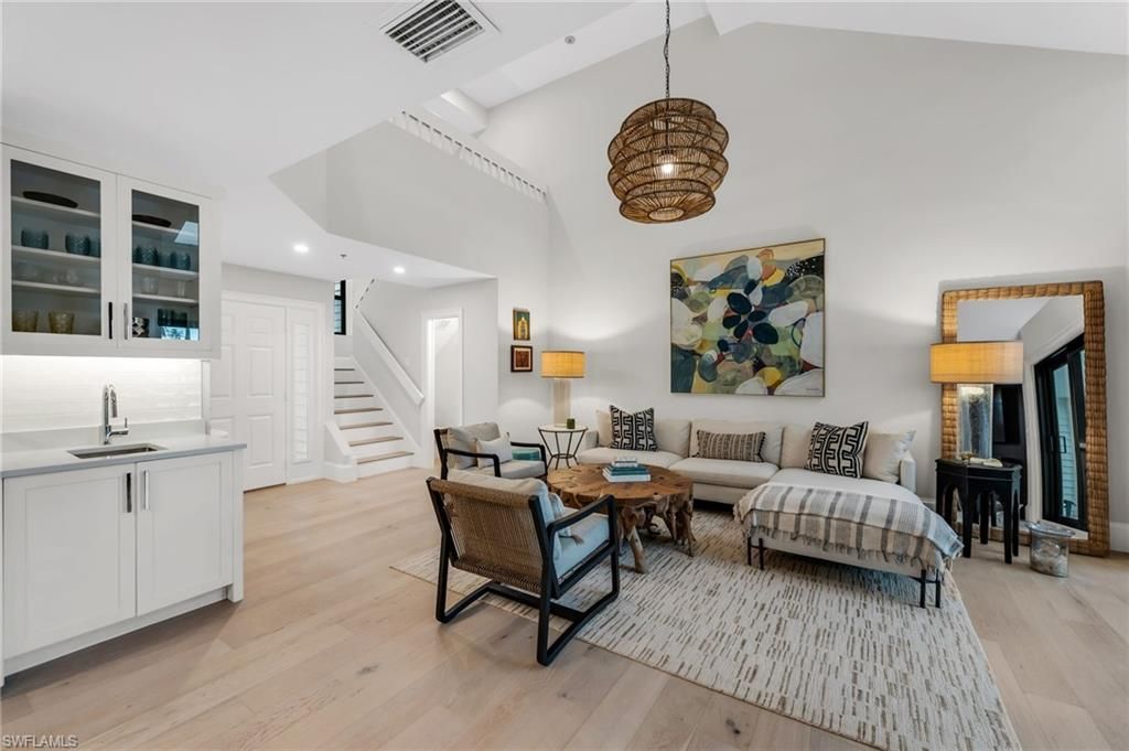 569 PARK SHORE DR G5, NAPLES, FL 34103 — exterior