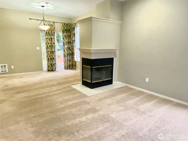 18006 NE 93rd, Redmond, WA 98052