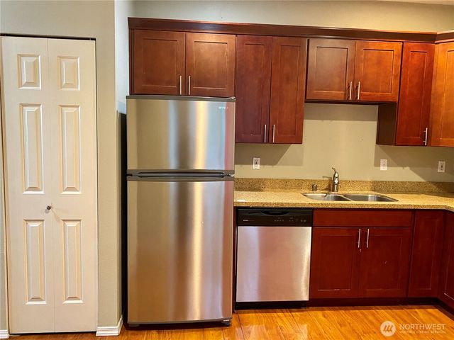 18006 NE 93rd, Redmond, WA 98052