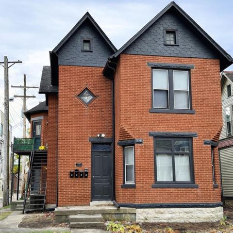217 W Hubbard Avenue, Columbus, OH 43215