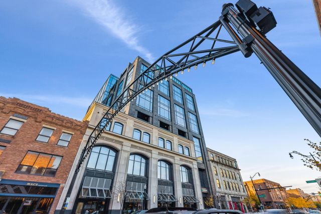 217 W Hubbard Avenue, Columbus, OH 43215