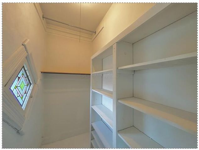 217 W Hubbard Avenue, Columbus, OH 43215