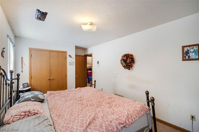 1724 Overland Avenue, Youngstown, OH 44511