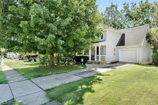 1724 Overland Avenue, Youngstown, OH 44511