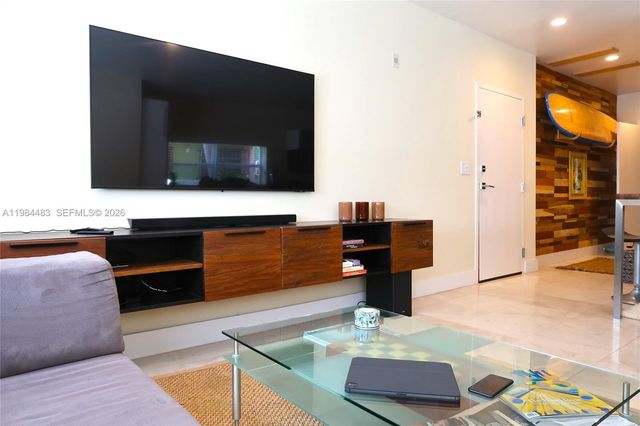 929 Michigan Ave 3, Miami Beach, FL 33139