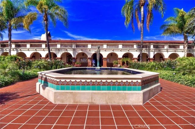 2131 Via Puerta F, Laguna Woods, CA 92637