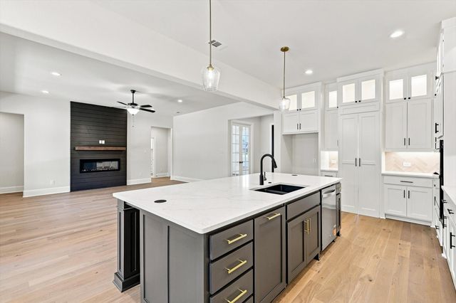 224 Stuart Street, Paradise, TX 76073